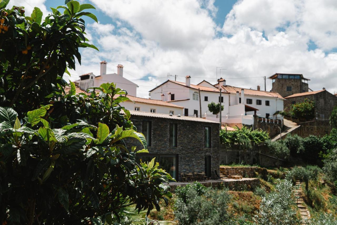 Zab Living Bed & Breakfast Vila de Rei Exterior foto